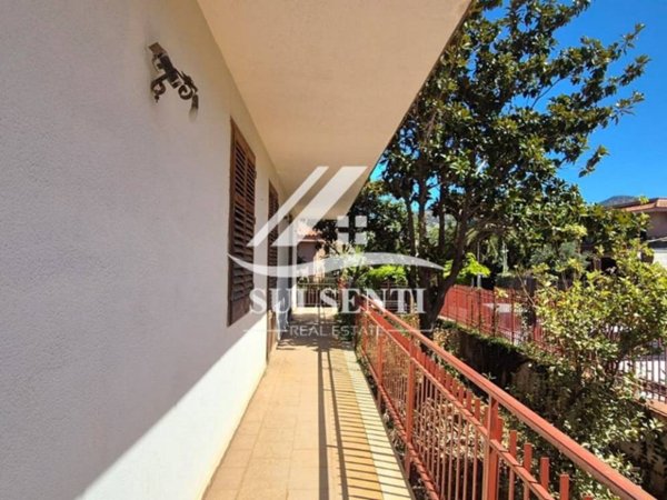 casa indipendente in vendita a Palermo in zona Pallavicino