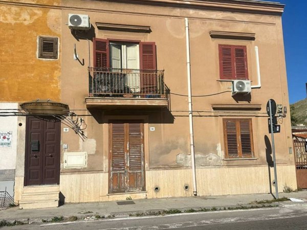 appartamento in vendita a Palermo in zona Tommaso Natale