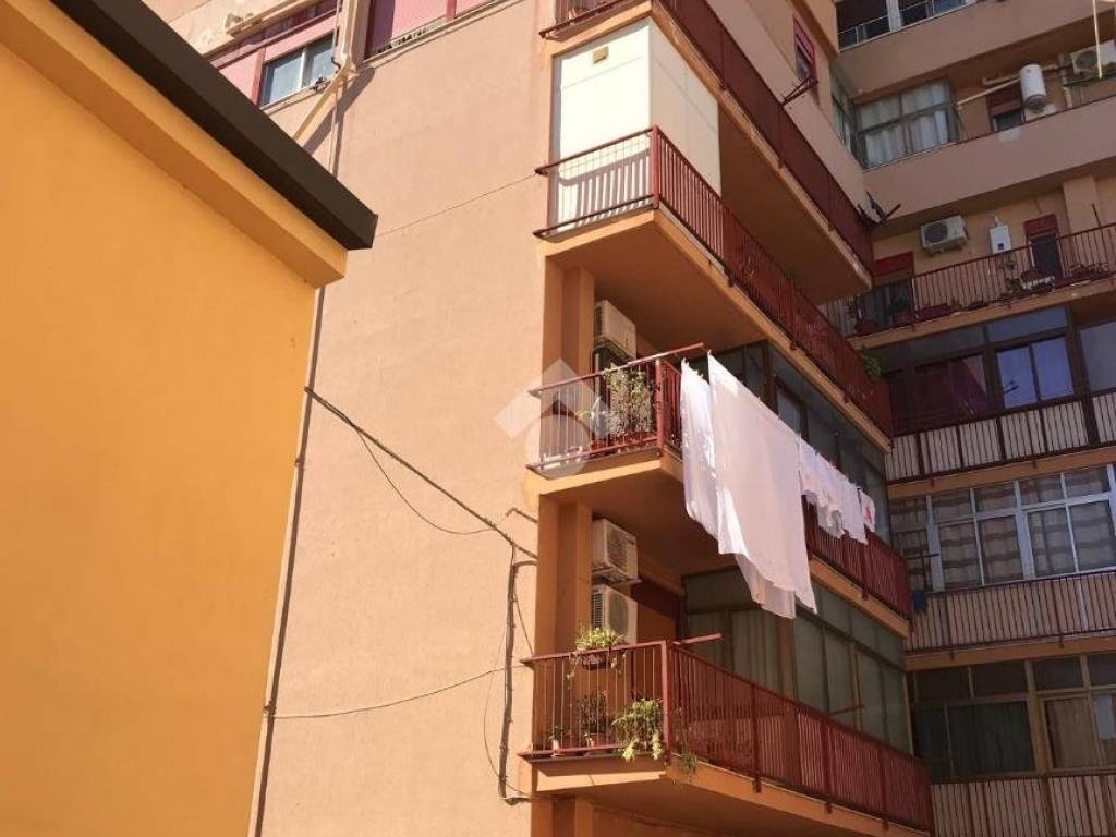 appartamento in vendita a Palermo in zona Arenella/Vergine Maria