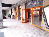 locale commerciale in vendita a Palermo