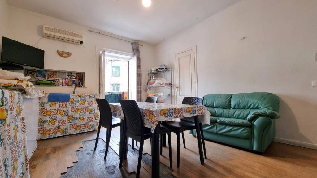 appartamento in vendita a Palermo in zona Libertà
