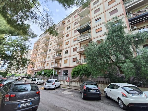 appartamento in vendita a Palermo in zona Noce