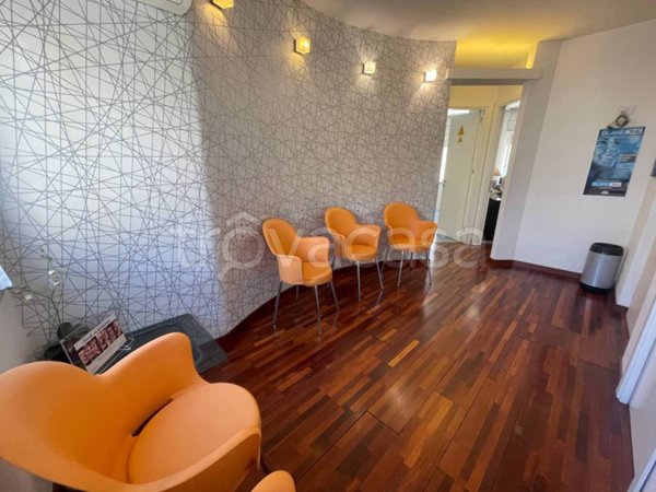 appartamento in vendita a Palermo in zona Malaspina/Palagonia