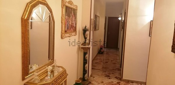 appartamento in vendita a Palermo in zona Roccella