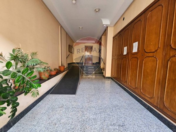 locale commerciale in vendita a Palermo