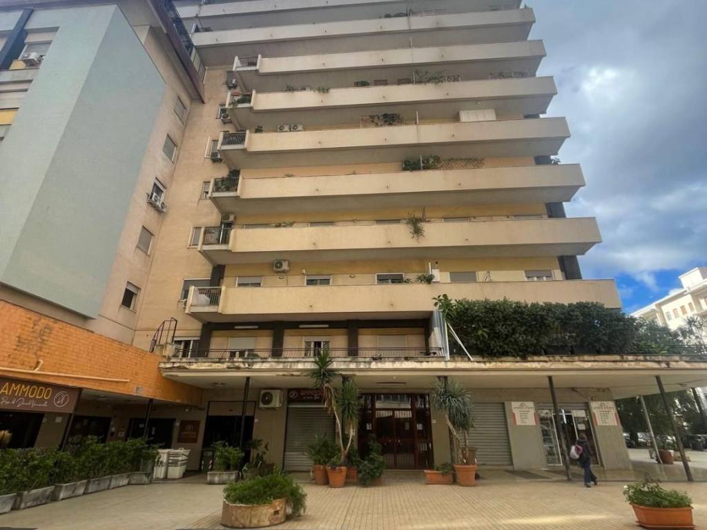 appartamento in vendita a Palermo in zona Libertà
