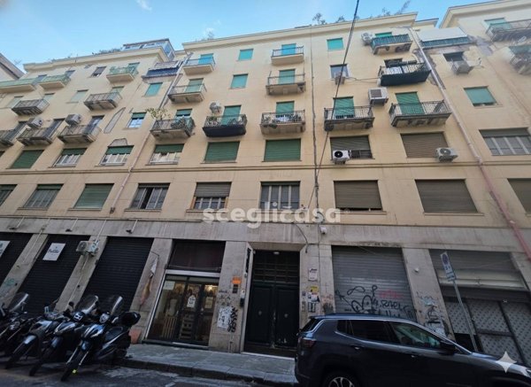 appartamento in vendita a Palermo in zona Centro storico