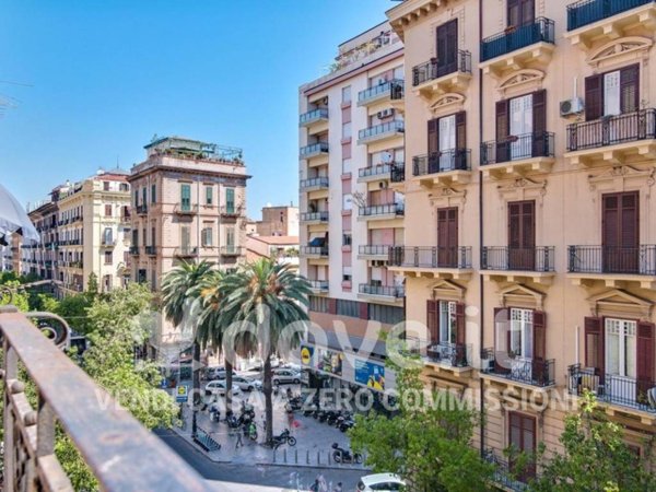 appartamento in vendita a Palermo in zona Centro storico