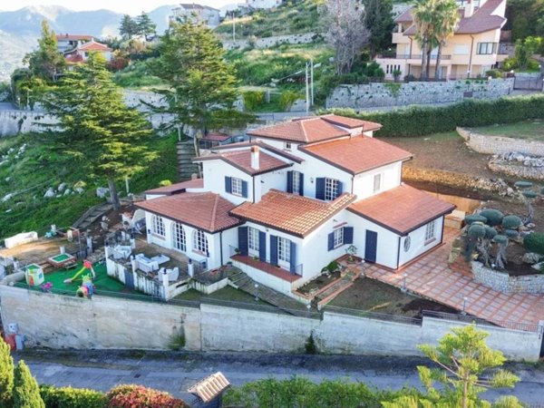 casa indipendente in vendita a Palermo in zona Calatafimi / Cuba