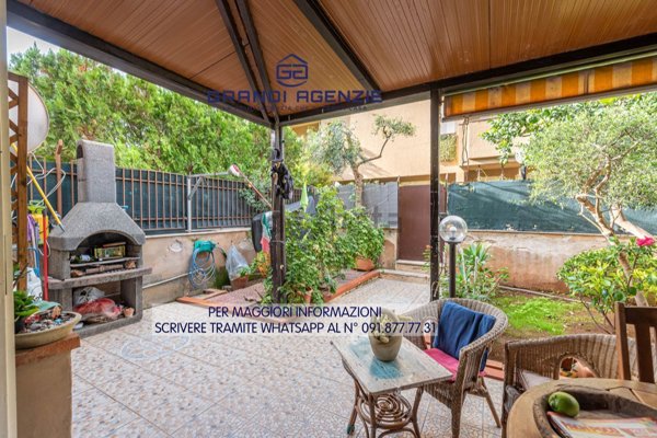 casa indipendente in vendita a Palermo in zona Tommaso Natale