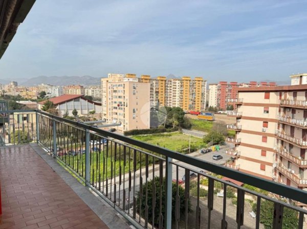 appartamento in vendita a Palermo in zona Oreto