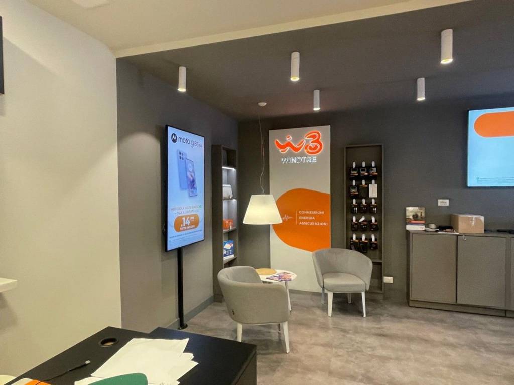 negozio in vendita a Palermo in zona Libertà