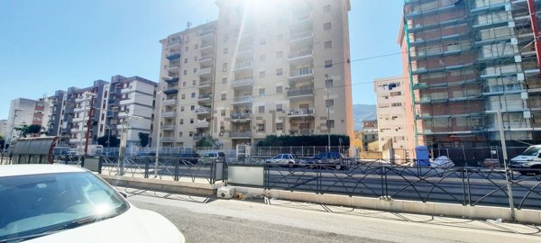 appartamento in vendita a Palermo in zona Acqua dei Corsari