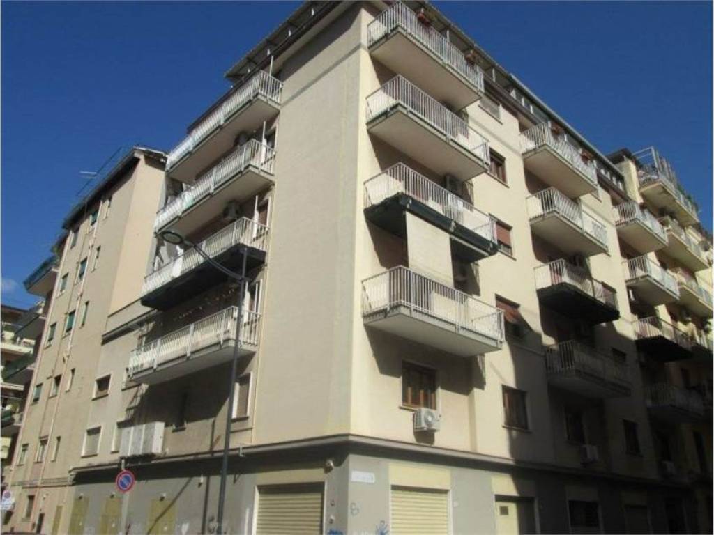 appartamento in vendita a Palermo in zona Libertà