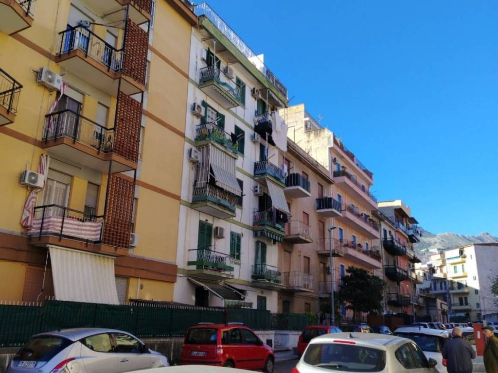 appartamento in vendita a Palermo in zona Baida