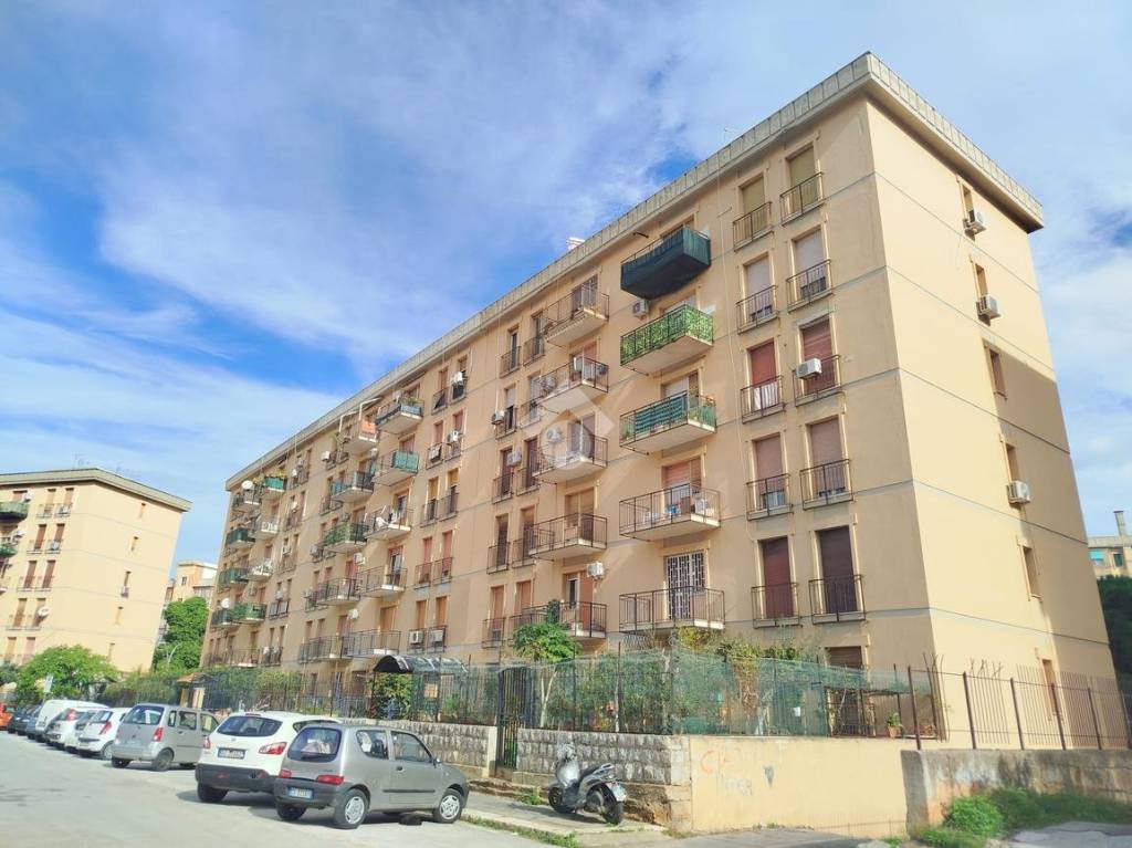 appartamento in vendita a Palermo