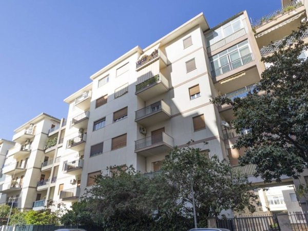 appartamento in vendita a Palermo in zona Libertà