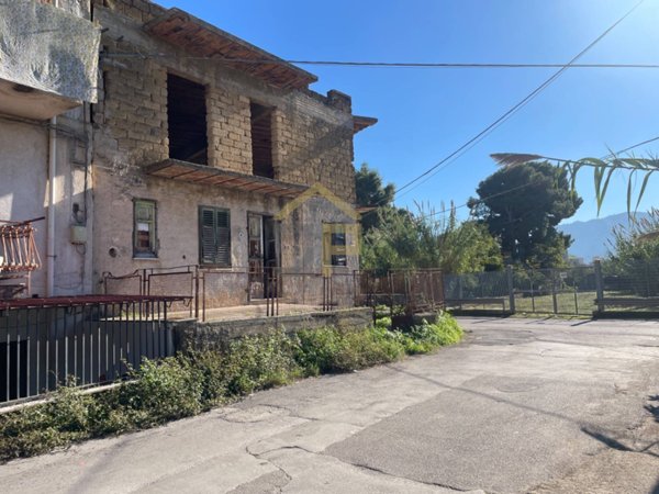 casa indipendente in vendita a Palermo in zona Calatafimi / Cuba