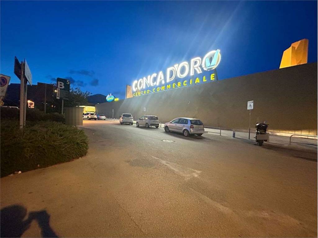 negozio in vendita a Palermo