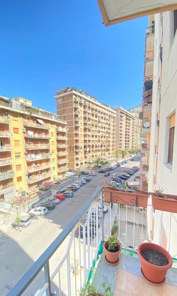 appartamento in vendita a Palermo in zona Montepellegrino