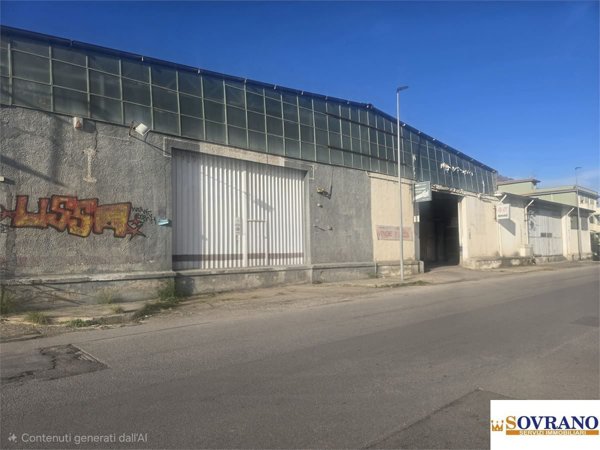 locale commerciale in vendita a Palermo