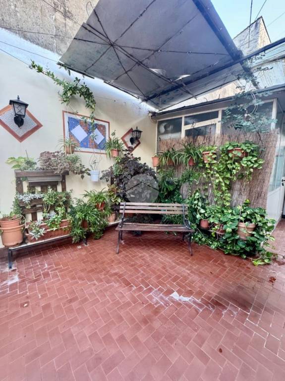 appartamento in vendita a Palermo in zona Zisa