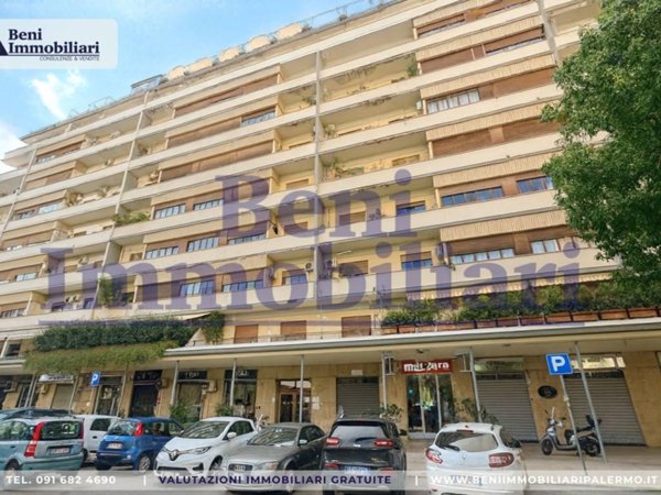 appartamento in vendita a Palermo in zona Libertà