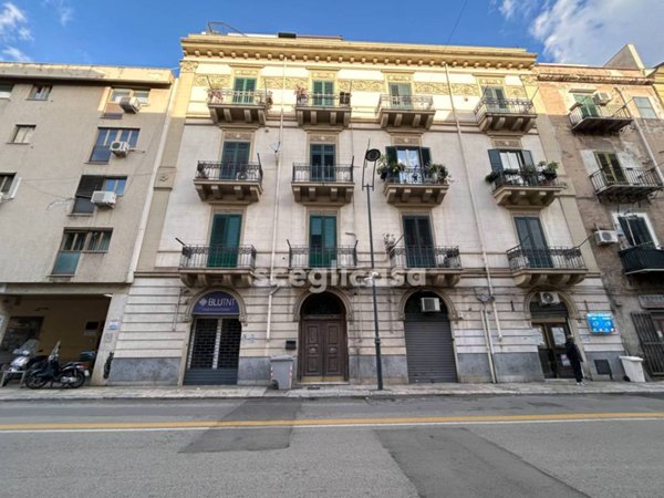 appartamento in vendita a Palermo