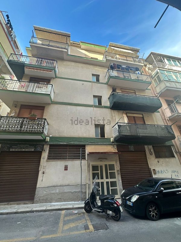 appartamento in vendita a Palermo in zona Arenella/Vergine Maria