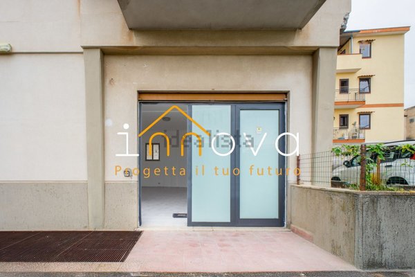 locale di sgombero in vendita a Palermo in zona San Lorenzo