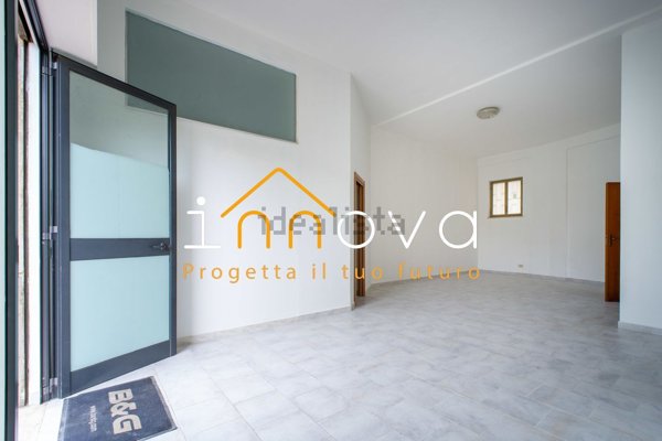 locale di sgombero in vendita a Palermo in zona San Lorenzo