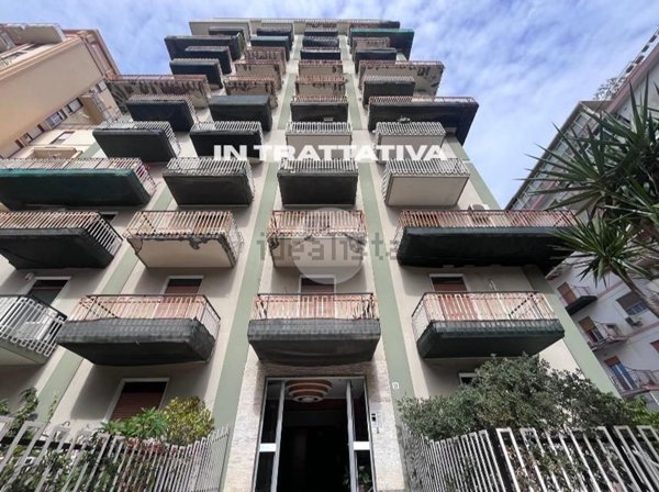 appartamento in vendita a Palermo in zona Zisa