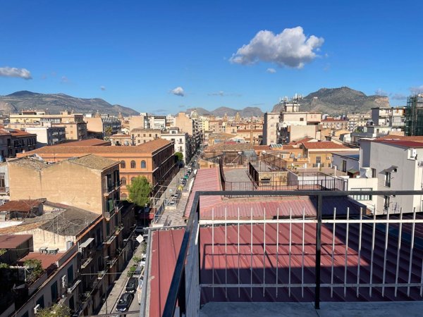appartamento in vendita a Palermo in zona Oreto