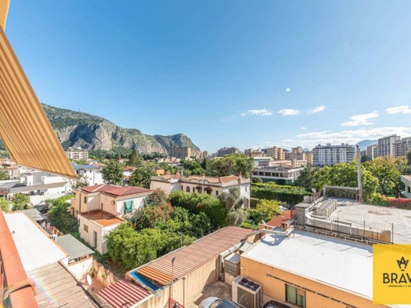 appartamento in vendita a Palermo in zona San Lorenzo