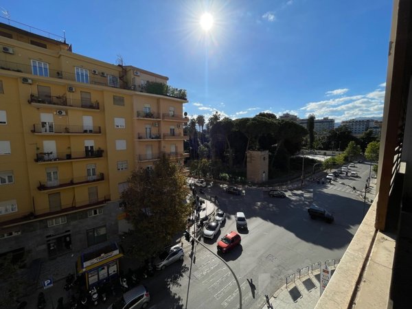 appartamento in vendita a Palermo in zona Libertà