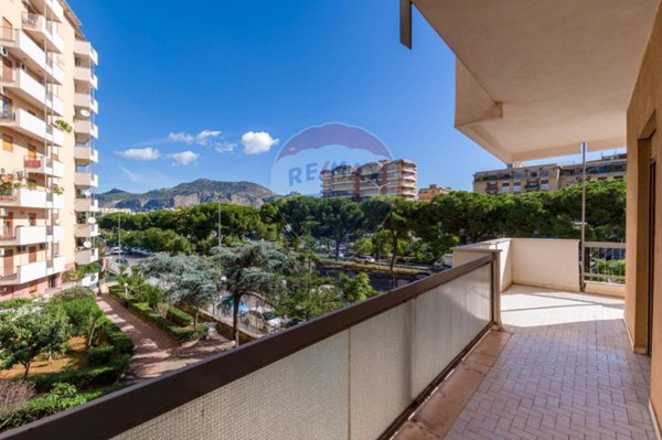 appartamento in vendita a Palermo in zona Borgo Nuovo