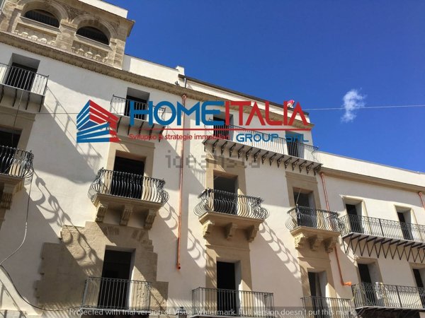 appartamento in vendita a Palermo in zona Centro storico