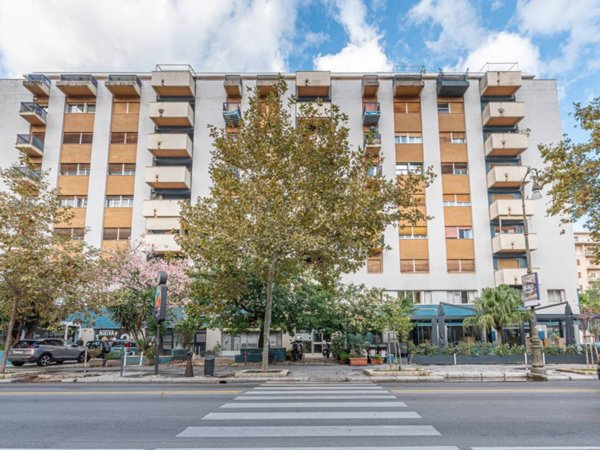 appartamento in vendita a Palermo in zona Libertà