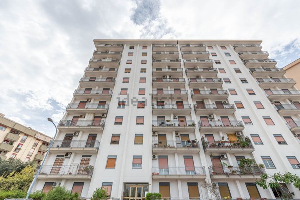 appartamento in vendita a Palermo in zona Oreto