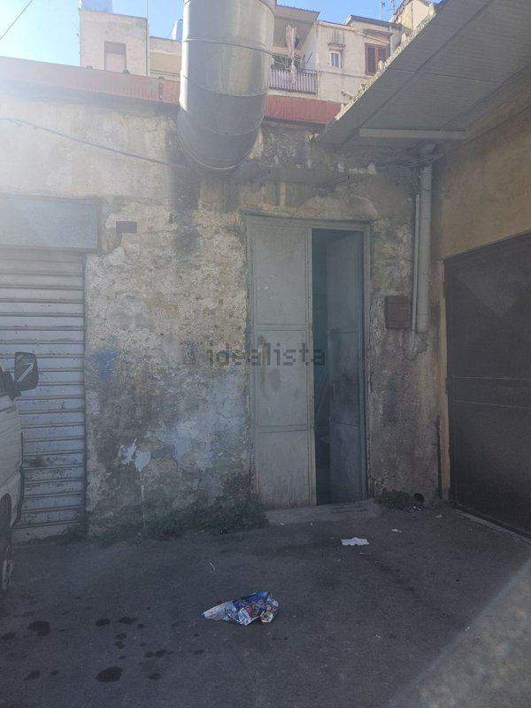 appartamento in vendita a Palermo in zona Zisa