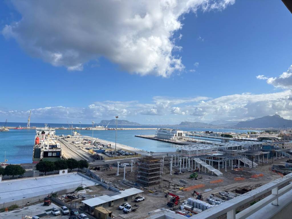 appartamento in vendita a Palermo
