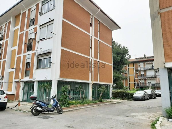 appartamento in vendita a Palermo in zona Villagrazia/Falsomiele
