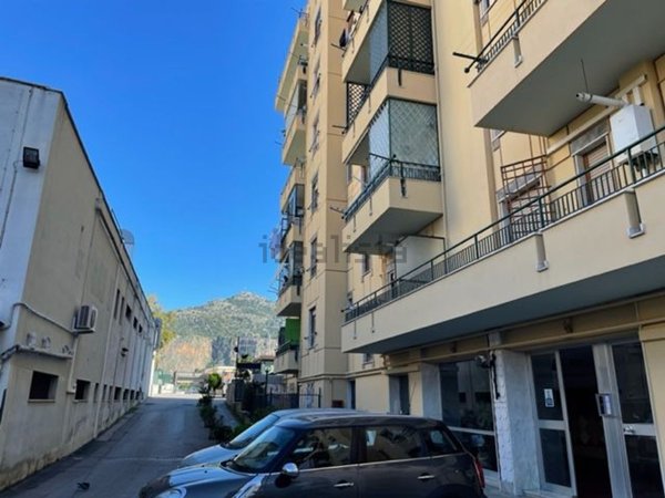 ufficio in vendita a Palermo
