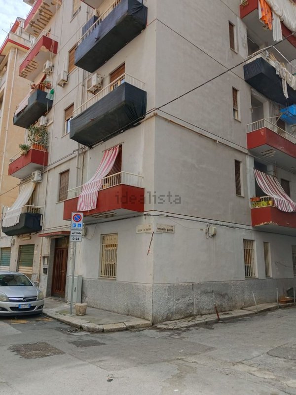 appartamento in vendita a Palermo in zona Noce