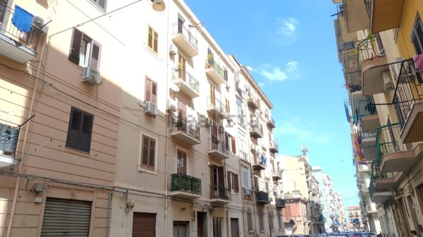 appartamento in vendita a Palermo in zona Oreto