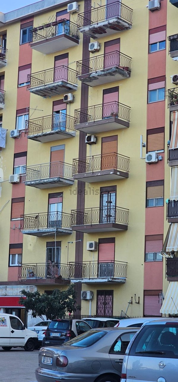 appartamento in vendita a Palermo in zona Roccella