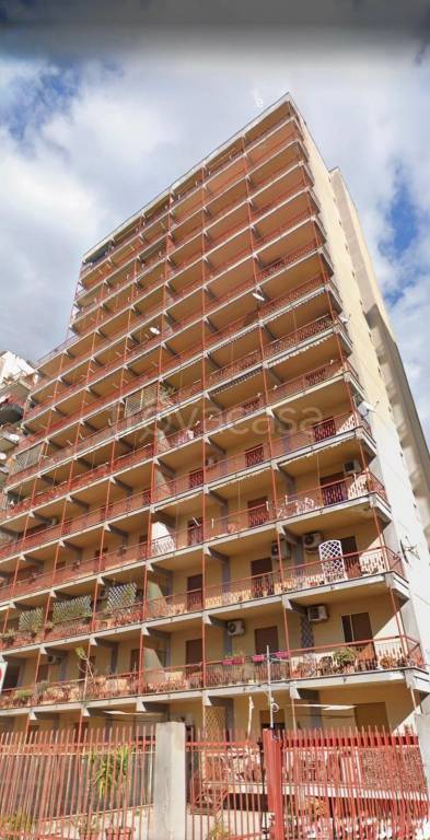 appartamento in vendita a Palermo in zona San Lorenzo