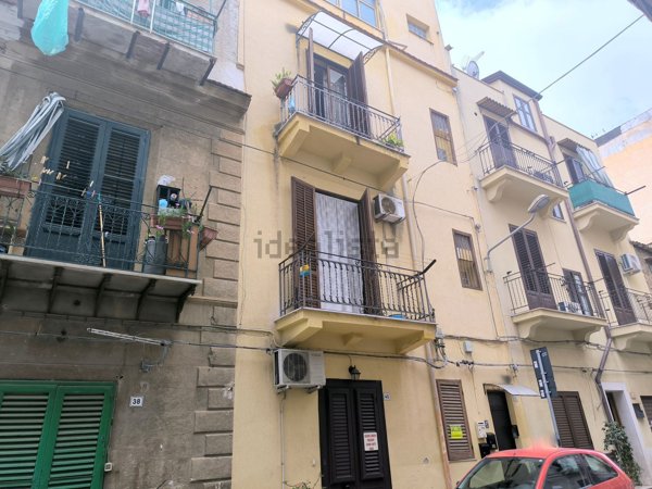 appartamento in vendita a Palermo in zona Zisa