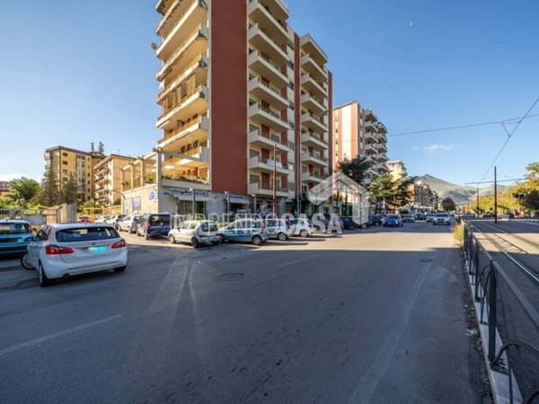 ufficio in vendita a Palermo in zona Uditore