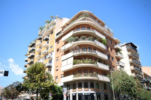 appartamento in vendita a Palermo in zona Libertà